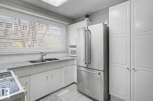 14315 58 Street, Edmonton, AB 