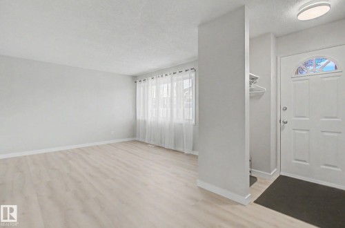 14315 58 Street, Edmonton, AB 