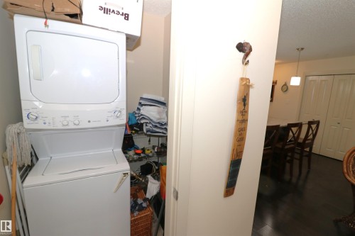 202 340 Windermere Road, Edmonton, AB - Indoor Photo Showing Laundry Room