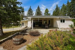 112 55107 RGE ROAD 33 Rural Lac Ste. Anne County, AB T0E 1A0