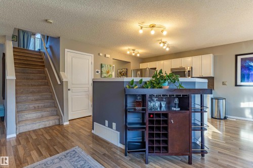 1438 Potter Greens Drive, Edmonton, AB - Indoor