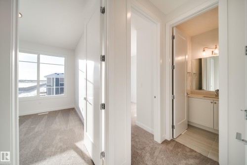 73 Chartres Close, St. Albert, AB - Indoor Photo Showing Other Room
