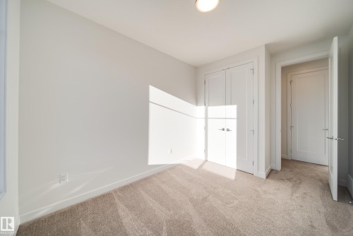 73 Chartres Close, St. Albert, AB - Indoor Photo Showing Other Room