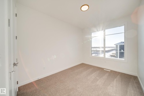 73 Chartres Close, St. Albert, AB - Indoor Photo Showing Other Room