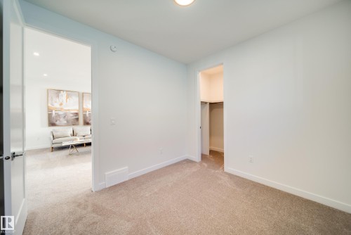 73 Chartres Close, St. Albert, AB - Indoor Photo Showing Other Room