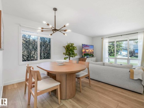 6011 37 Avenue, Edmonton, AB - Indoor
