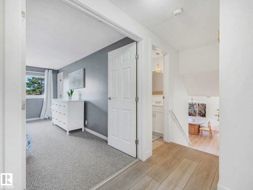 6011 37 Avenue, Edmonton, AB - Indoor