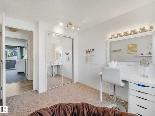 6011 37 Avenue, Edmonton, AB - Indoor