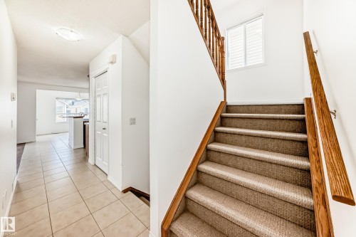 54 Royal Elm Road Nw, Calgary, AB - Indoor Photo Showing Other Room