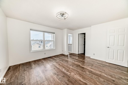 54 Royal Elm Road Nw, Calgary, AB - Indoor Photo Showing Other Room