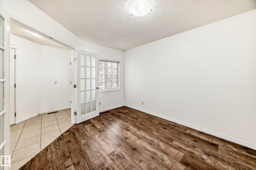 54 Royal Elm Road Nw, Calgary, AB - Indoor Photo Showing Other Room