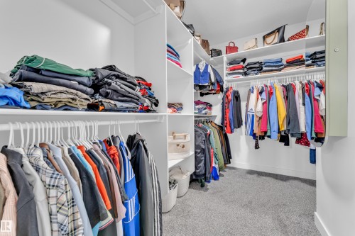 3607 41 Ave, Beaumont, AB - Indoor With Storage