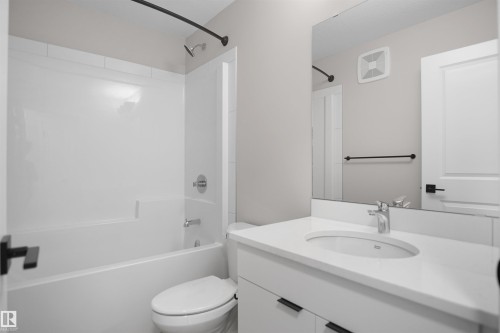 7103 50A Avenue, Beaumont, AB - Indoor Photo Showing Bathroom