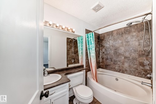 115 Keystone Lane, Leduc, AB - Indoor Photo Showing Bathroom