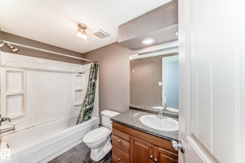 115 Keystone Lane, Leduc, AB - Indoor Photo Showing Bathroom