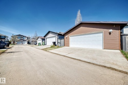 115 Keystone Lane, Leduc, AB - Outdoor