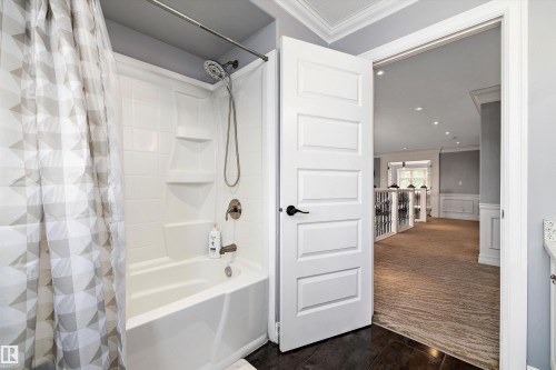 19 Oak Point, St. Albert, AB - Indoor Photo Showing Bathroom