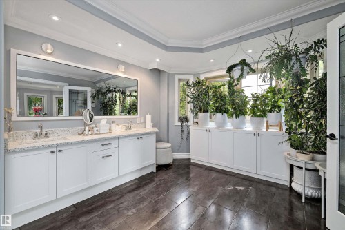 19 Oak Point, St. Albert, AB - Indoor Photo Showing Bathroom