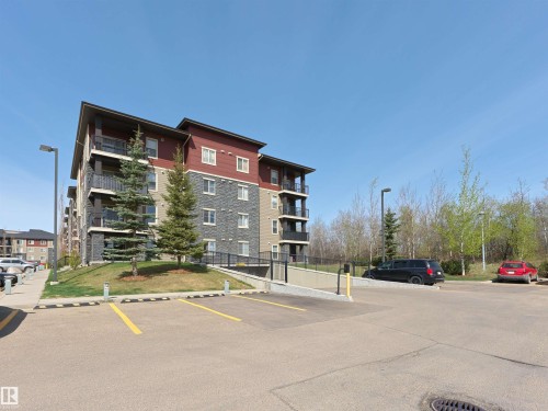 221 1070 Mcconachie Boulevard, Edmonton, AB - Outdoor