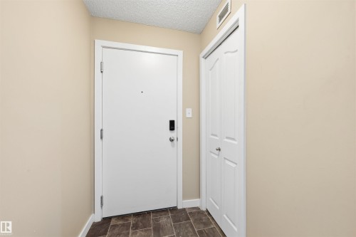 221 1070 Mcconachie Boulevard, Edmonton, AB - Indoor Photo Showing Other Room