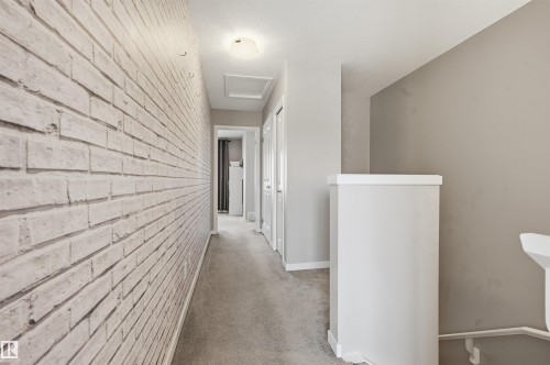 4 320 Secord Boulevard, Edmonton, AB - Indoor