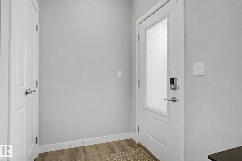 4018 Kinsella Way, Edmonton, AB - Indoor Photo Showing Other Room