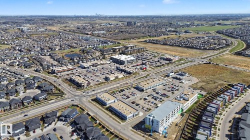 4018 Kinsella Way, Edmonton, AB - Outdoor With View