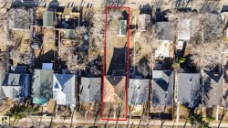 11226 97 Street  Edmonton, AB T5G 1X1