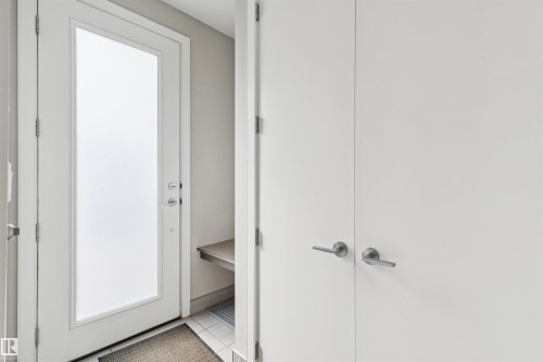 8724 116 Street, Edmonton, AB - Indoor Photo Showing Other Room