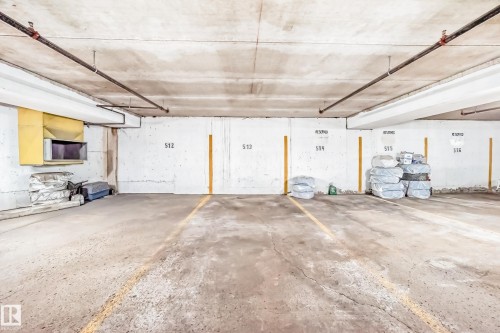 Image quality insufficient for description - 601 10135 Saskatchewan Drive Nw, Edmonton, AB - Indoor Photo Showing Garage