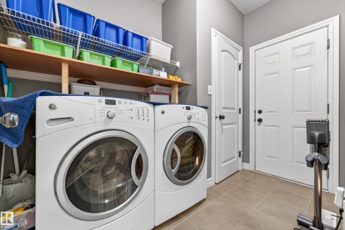 506 Adams Way, Edmonton, AB - Indoor Photo Showing Laundry Room