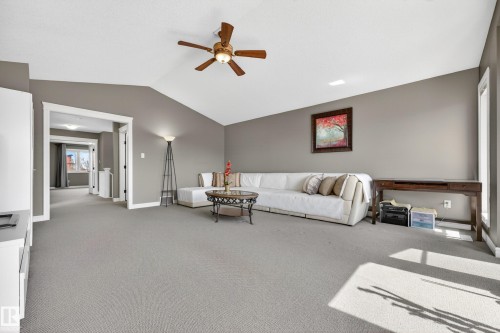 506 Adams Way, Edmonton, AB - Indoor Photo Showing Other Room