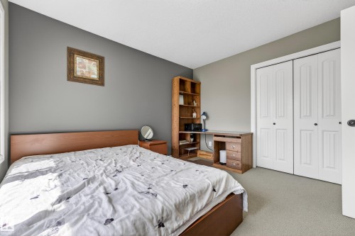 506 Adams Way, Edmonton, AB - Indoor Photo Showing Bedroom