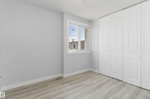 120 Cornell Court, Edmonton, AB - Indoor Photo Showing Other Room