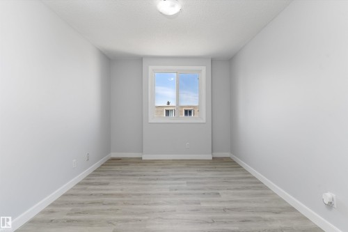 120 Cornell Court, Edmonton, AB - Outdoor