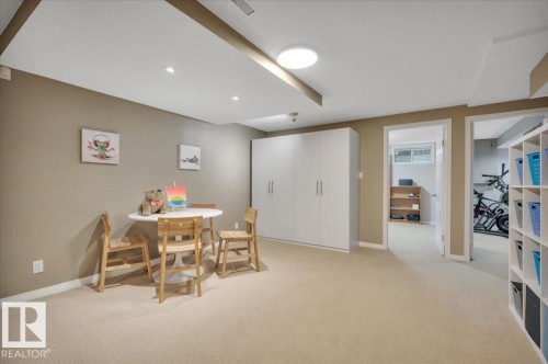 705 Riddell Street, Edmonton, AB - Indoor