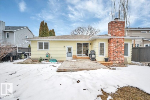 705 Riddell Street, Edmonton, AB - Outdoor