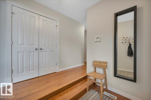 705 Riddell Street, Edmonton, AB - Indoor Photo Showing Other Room