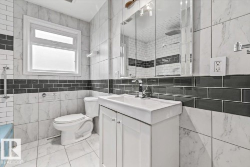 9828 79 Street, Edmonton, AB 