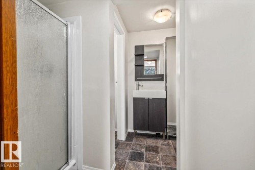 9828 79 Street, Edmonton, AB 