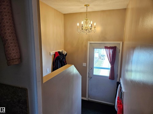 4706 44 Avenue, St. Paul Town, AB - Indoor Photo Showing Other Room
