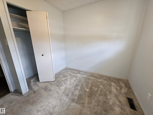 #3 - 4706 44 Avenue, St. Paul Town, AB - Indoor Photo Showing Other Room