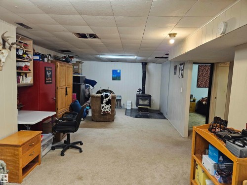 4706 44 Avenue, St. Paul Town, AB - Indoor Photo Showing Other Room
