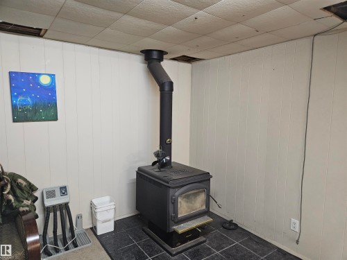 in basement - 4706 44 Avenue, St. Paul Town, AB - Indoor Photo Showing Other Room
