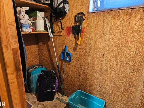 off utility and laundry area - 4706 44 Avenue, St. Paul Town, AB - Indoor Photo Showing Other Room