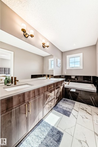 143 Larch Crescent, Leduc, AB - Indoor