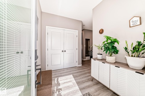 143 Larch Crescent, Leduc, AB - Indoor Photo Showing Other Room
