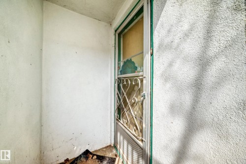 Image quality insufficient for description - 12825 102 Street, Edmonton, AB -  Photo Showing Other Room