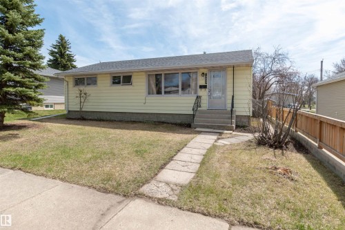 10009 96A Avenue  Fort Saskatchewan, AB T8L 1P9