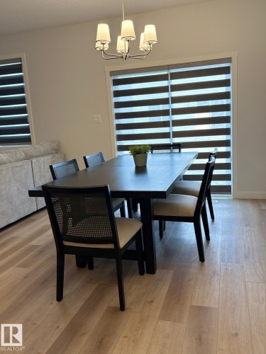 3234 Dixon Way, Edmonton, AB - Indoor Photo Showing Dining Room